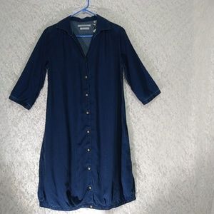 Scotch and Soda dark chambray buttons down : Box I: